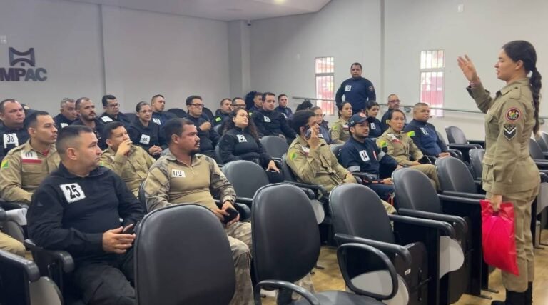 Curso intensivo em Cruzeiro do Sul capacita 40 agentes a atuar com mais segurança em situações críticas