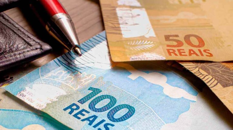 Salário mínimo de 2026 será de R$ 1.631, com aumento de 7,44%