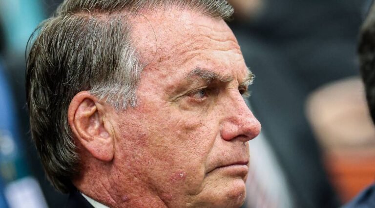 AO VIVO: STF retoma julgamento do ex-presidente Jair Bolsonaro nesta terça-feira (9)