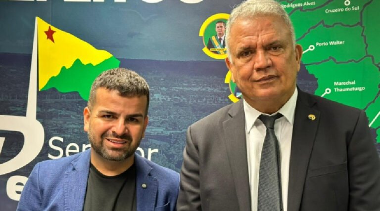 Senador Petecão anuncia mais de R$ 3,3milhões em maquinários para infraestrutura em Tarauacá