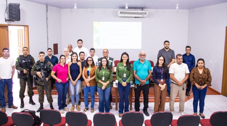 Estado promove reunião técnica sobre reposição florestal no Juruá
