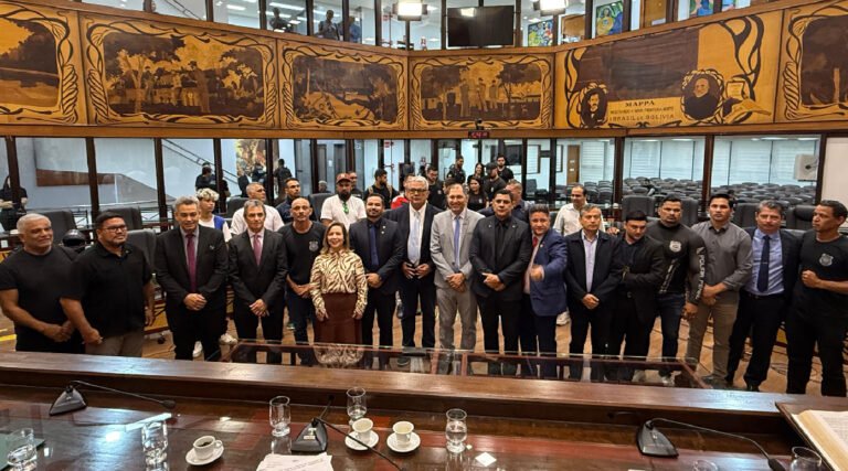 Senador Petecão defende união de forças em homenagem ao Dia do Policial Penal na Aleac