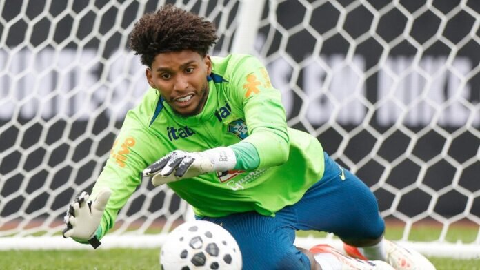 nem-cassio-fez:-hugo-souza-estreia-na-selecao-bancado-por-ancelotti-e-quebra-jejum-do-corinthians