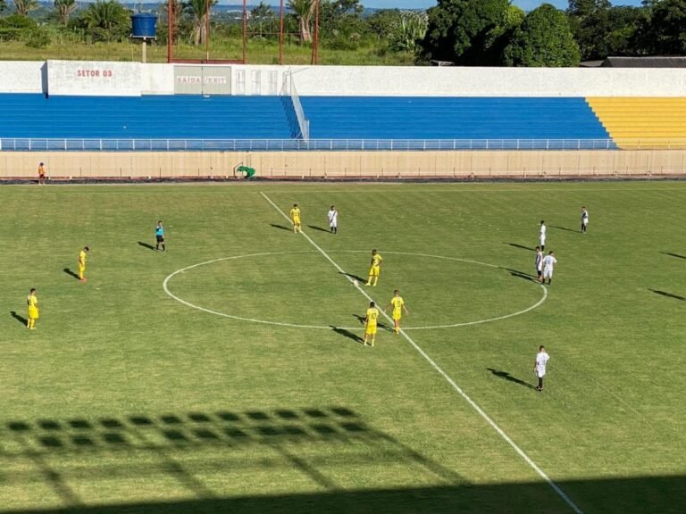 Náuas Esporte Clube comemora 102 anos com festival de futebol no Estádio Cruzeirão