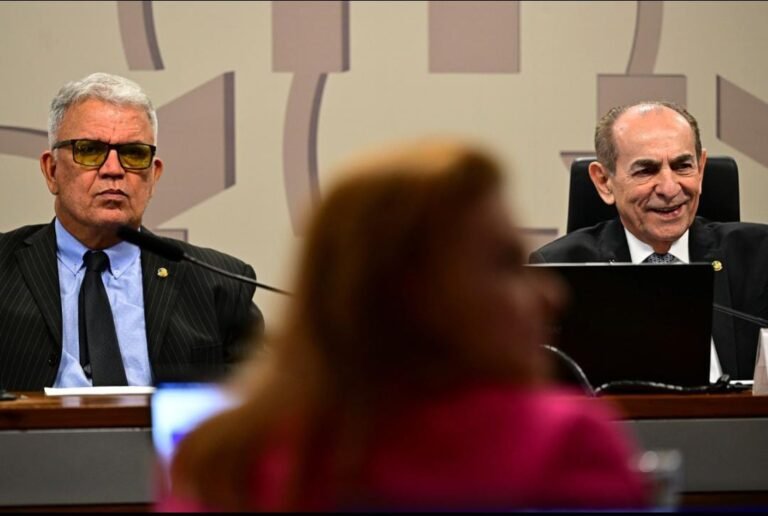 Petecão apoia aposentadoria especial para agentes de saúde e de combate às endemias