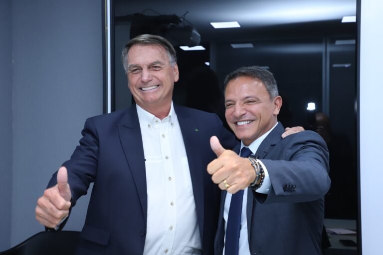 Senador Marcio Bittar visita Jair Bolsonaro em Brasília