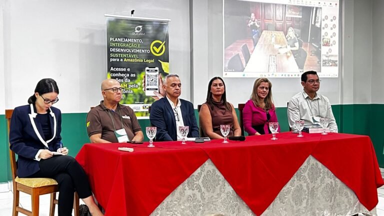 Pela primeira vez, encontro de desenvolvimento regional é realizado em Cruzeiro do Sul e destaca o potencial do Vale do Juruá