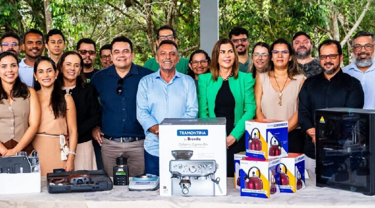 UFAC recebe equipamentos e caminhonete fruto de emenda de R$ 1,5 milhão do deputado Zezinho Barbary