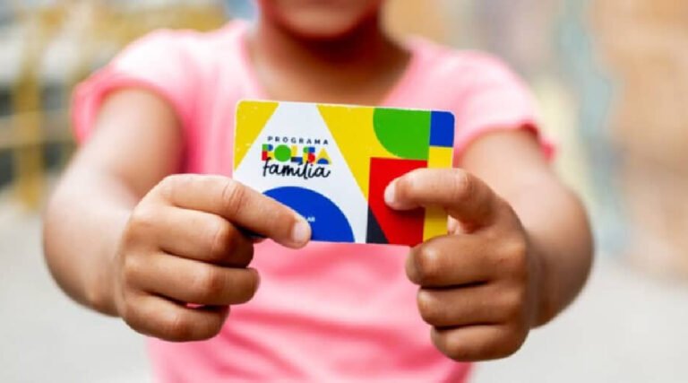 Bolsa Família de outubro é unificado para todos os municípios do Acre; investimento supera R$ 90 milhões