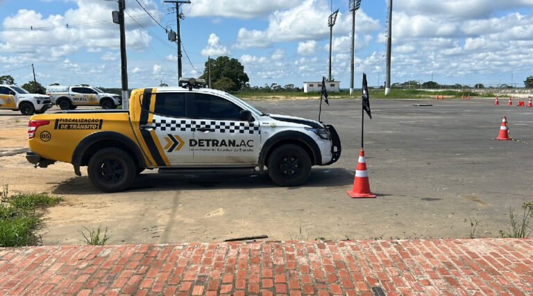 Polícia Militar realiza curso de trânsito aplicado para aprimorar atuação de agentes e garantir mais segurança nas ruas