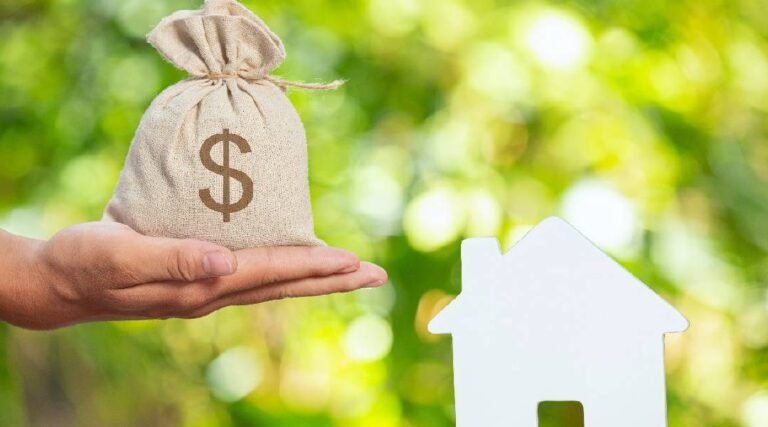 Sicredi reforça importância de guardar dinheiro e investir na comunidade