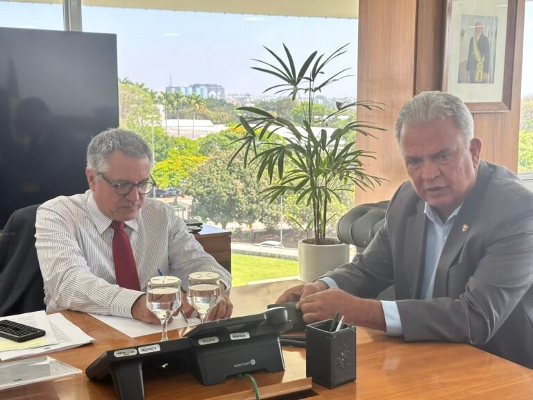 Petecão assegura programa federal que leva exames e consultas às mulheres acreanas