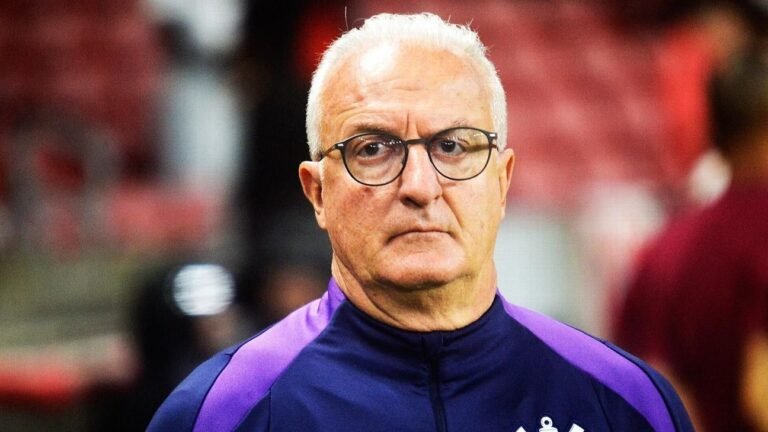 dorival-explica-ausencia-de-memphis-e-promete-corinthians-com-outra-atitude-na-copa-do-brasil