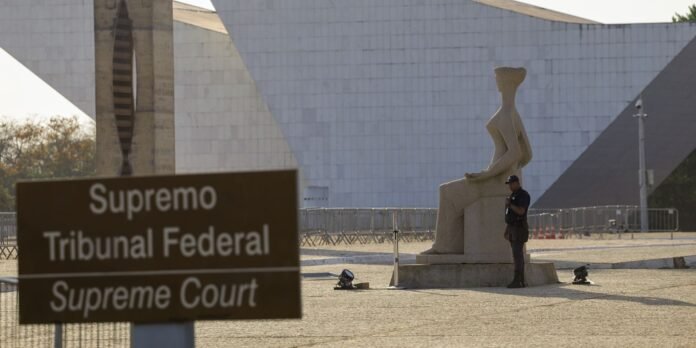 defesa-de-bolsonaro-entra-com-novo-recurso-no-stf-contra-condenacao defesa-de-bolsonaro-entra-com-novo-recurso-no-stf-contra-condenacao