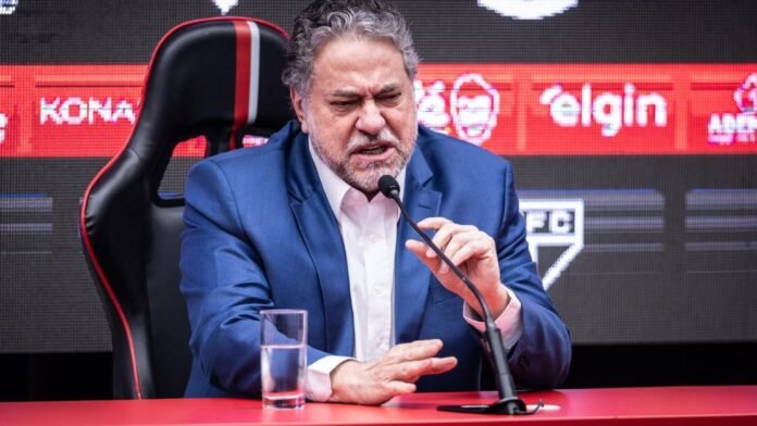 casares-responde-se-pode-renunciar-a-presidencia-do-sao-paulo