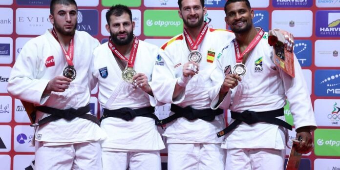 judo:-leonardo-goncalves-leva-bronze-no-grand-slam-de-abu-dhabi judo:-leonardo-goncalves-leva-bronze-no-grand-slam-de-abu-dhabi