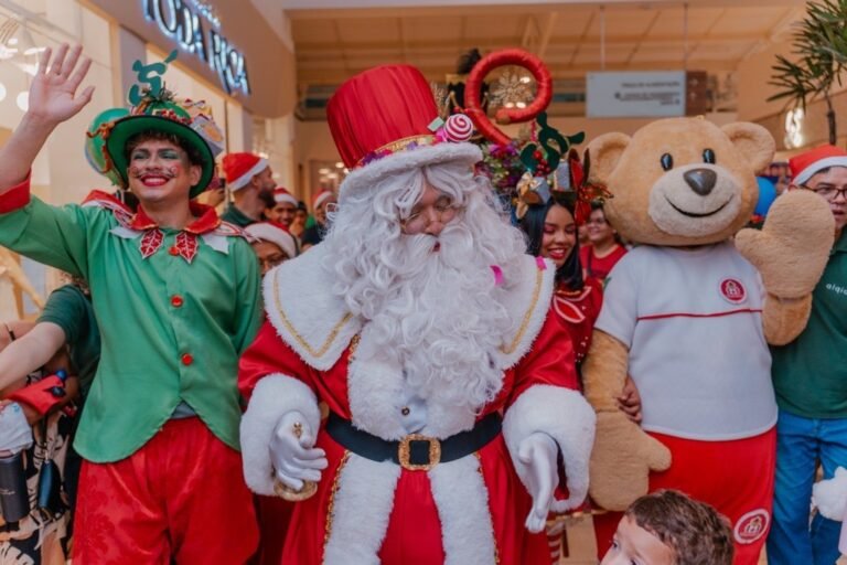 Sicredi leva a magia do Natal ao Via Verde Shopping como patrocinador oficial do primeiro Natal licenciado da cidade