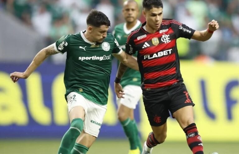 Jogadores de Flamengo e Palmeiras passam por teste antidoping surpresa antes da final da Libertadores