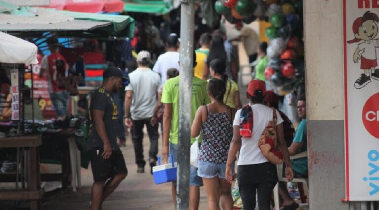 Setores público, educacional e agrícola impulsionam mercado de trabalho no Acre, aponta Censo 2022