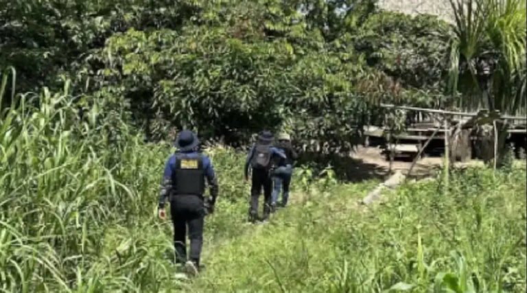 Mulher e duas filhas são resgatadas após denúncia de violência doméstica em área isolada de Feijó