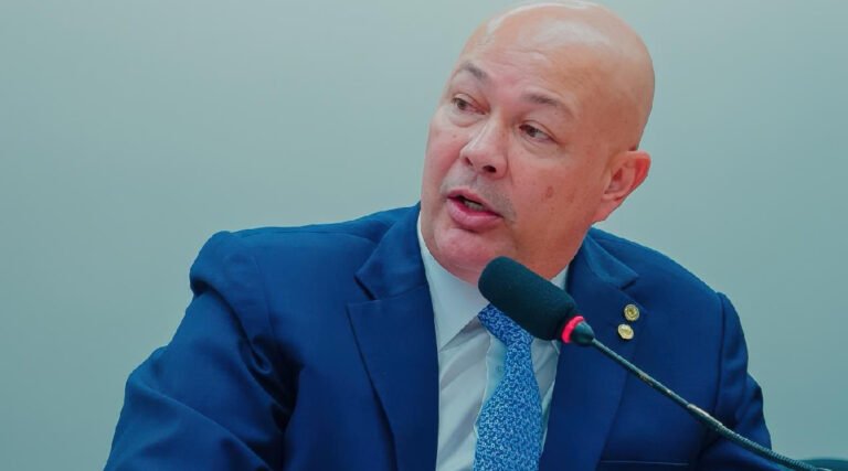 Comissão aprova criação de programa para capacitar microempreendedores individuais