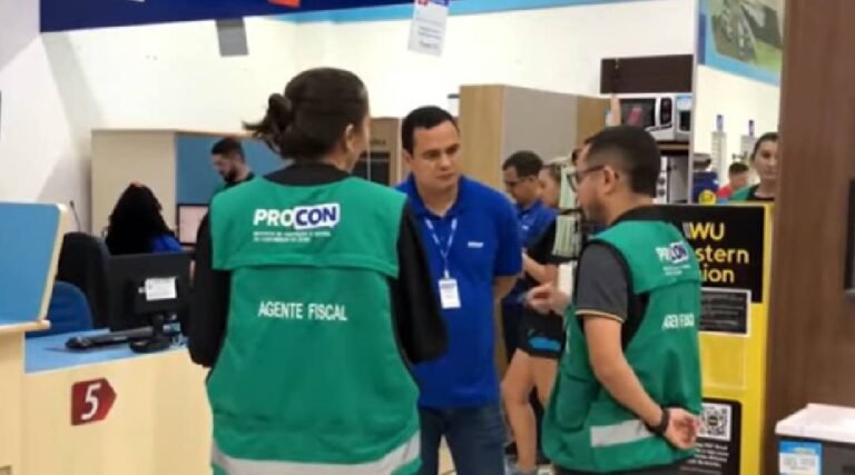 Procon intensifica fiscalizações e orientações durante a Black Friday em Cruzeiro do Sul