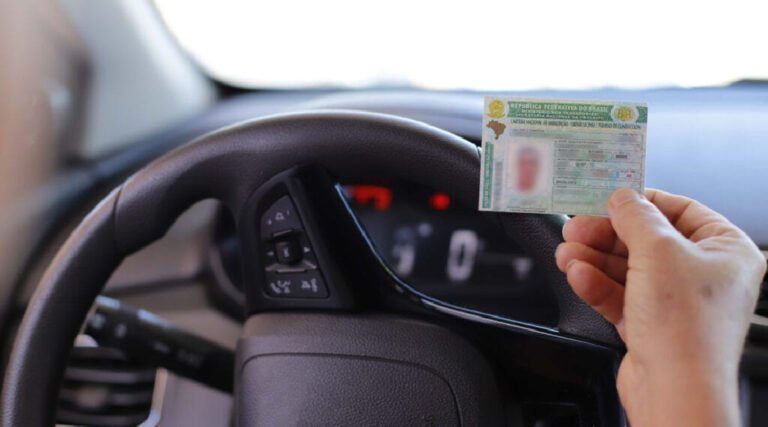 CNH sem autoescola deve começar a valer em novembro com corte de até 80% no valor