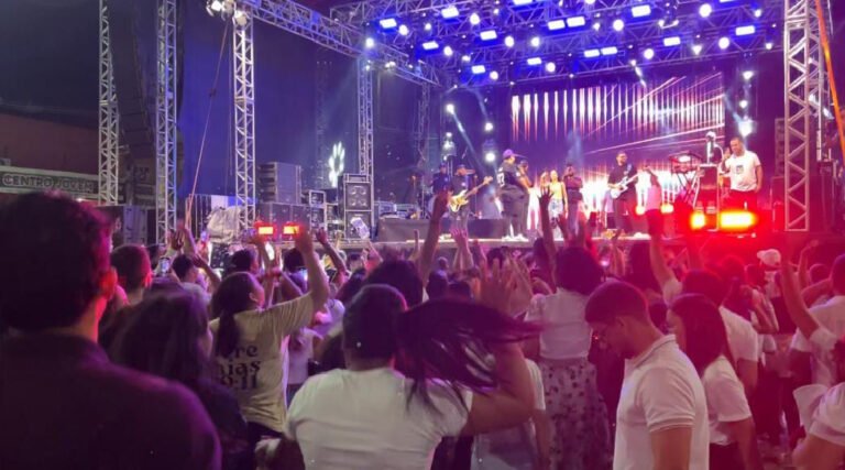 Com o tema “Todos pela vida e pela paz”, Marcha para Jesus 2025 transforma ruas de Cruzeiro do Sul em cenário de fé e celebração