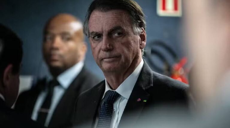 Mesmo com o processo encerrado, Bolsonaro não será levado à Papuda e permanecerá na PF