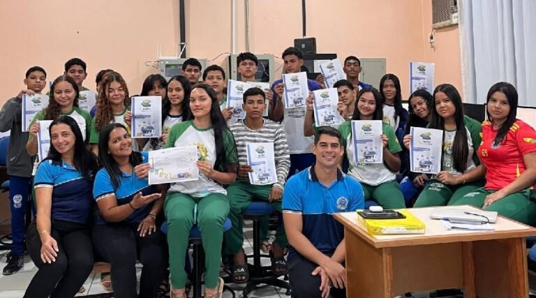 Em Cruzeiro do Sul, Escola Craveiro Costa conquista 122 medalhas na OLITEF 2025