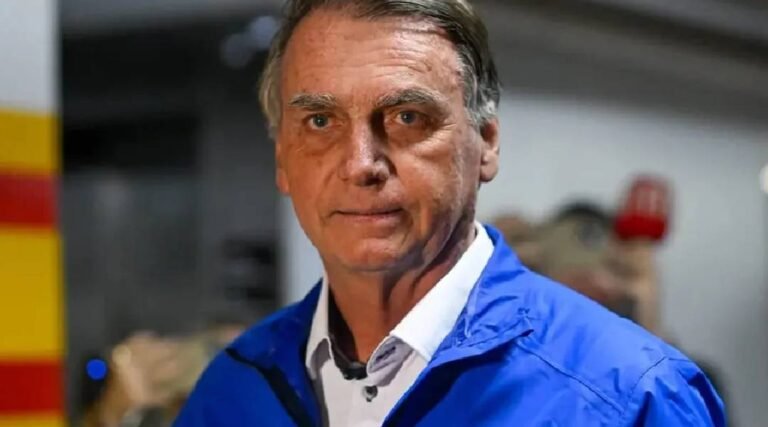 Bolsonaro deve passar por novo procedimento cirúrgico na segunda-feira