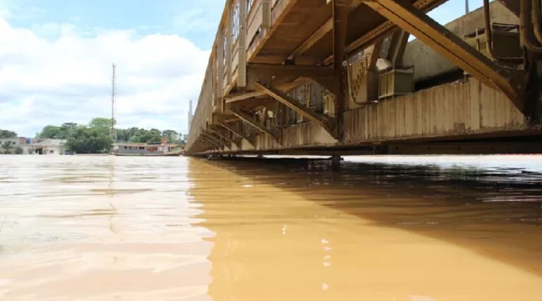 Rio Acre volta a subir e atinge 15,32 metros em nova medição desta manhã