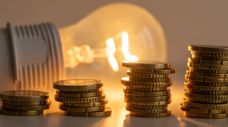 Tarifa de energia terá aumento médio de 11,54% no Acre a partir de 13 de dezembro, homologa ANEEL