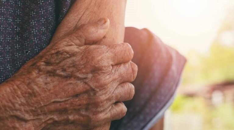 Lei Maria da Penha deve ser aplicada em caso de idosa agredida por companheira do neto, decide TJAC