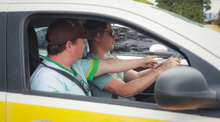 Detran/AC regulamenta atuação de instrutores de trânsito autônomos