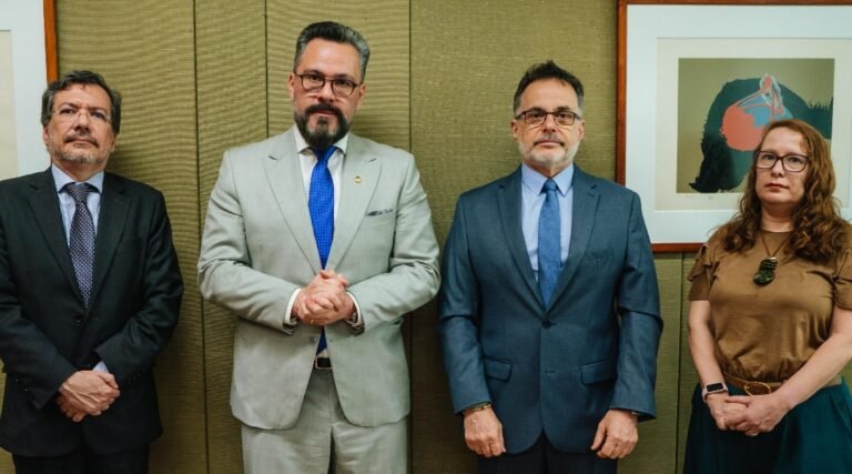 Senador Alan Rick cobra urgência do Itamaraty contra taxas abusivas e risco de expulsão de estudantes na Bolívia