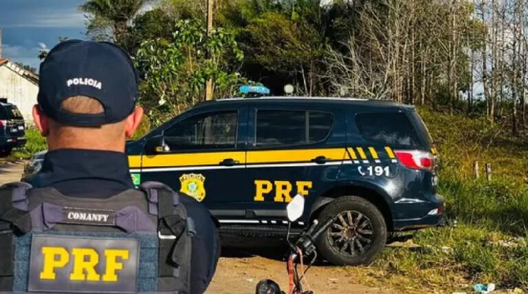 PRF prende condenado por tráfico de drogas durante fiscalização na BR-307, em Cruzeiro do Sul