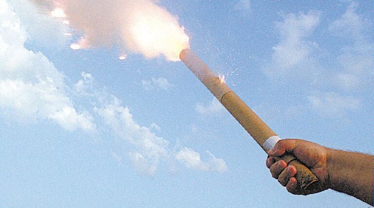 Procon intensifica fiscalização e orienta comércio sobre venda de fogos de artifício em Cruzeiro do Sul