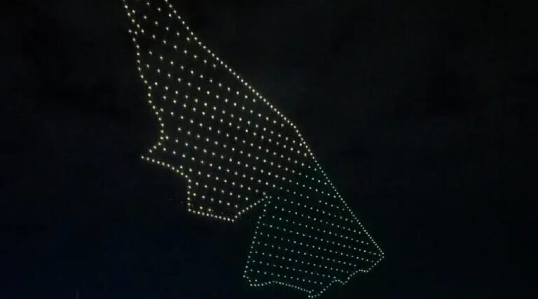 Mapa do Acre formado com drones surpreende público em Rio Branco