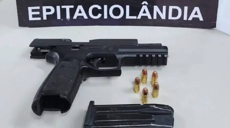 Arma da Polícia da Bolívia é apreendida no Acre após cruzar fronteira