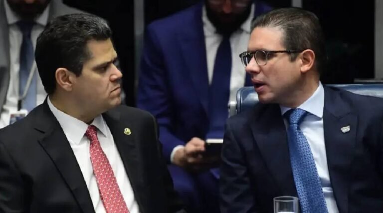 Cúpula do Congresso aciona STF por acordo em emendas