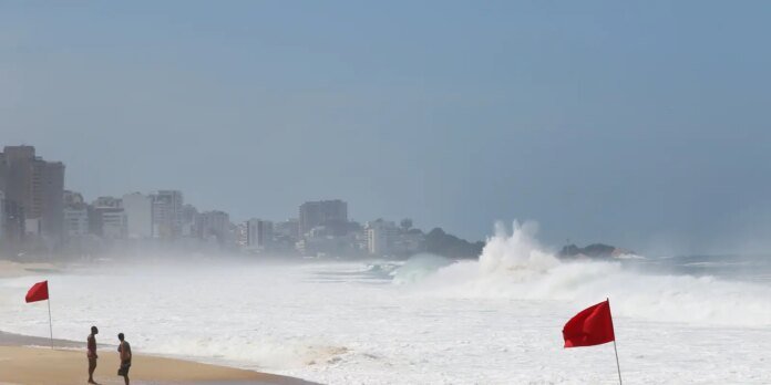 rio-tem-novo-alerta-de-ressaca-neste-fim-de-semana rio-tem-novo-alerta-de-ressaca-neste-fim-de-semana