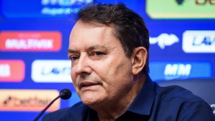 pedrinho-reune-elenco-do-cruzeiro-e-avisa-que-nao-vai-vender-kaio-jorge-para-o-flamengo
