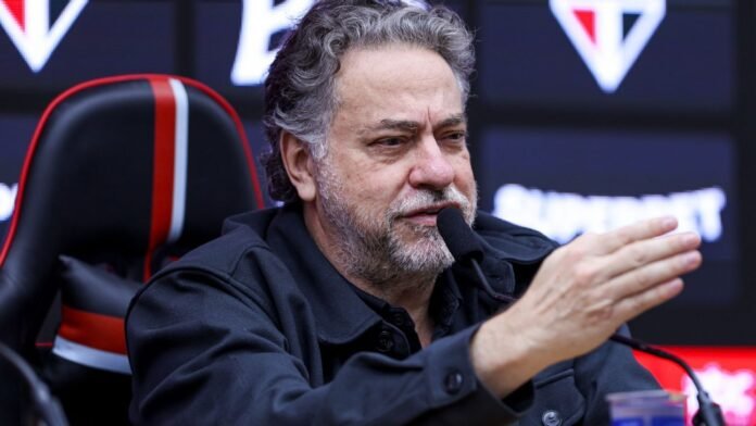 julio-casares-descarta-renunciar-do-cargo-de-presidente-do-sao-paulo-em-meio-a-investigacao