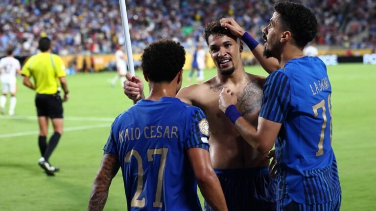 corinthians-tem-interesse-e-abre-conversas-para-contratar-atacante-do-al-hilal