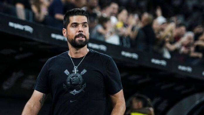 antonio-oliveira-cobra-divida-de-r$-500-mil-do-corinthians-na-justica