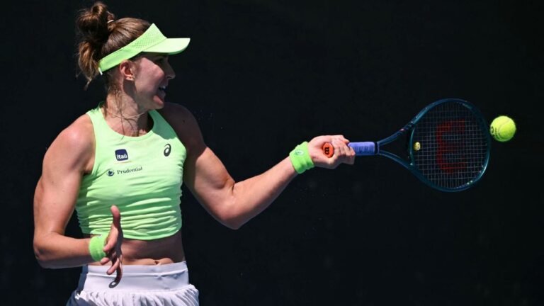 bia-haddad-cai-para-tenista-numero-105-do-mundo-e-se-despede-do-australian-open-na-estreia