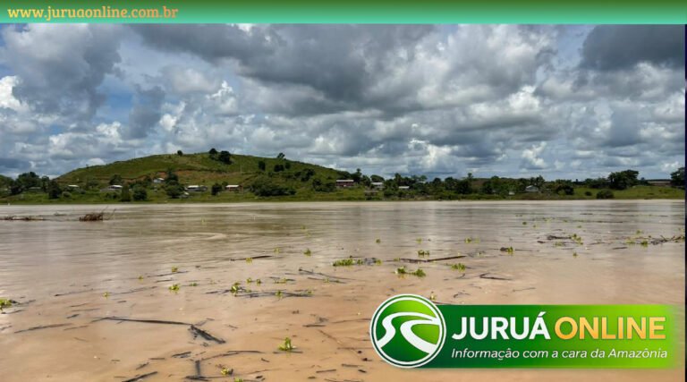 Cheia do Rio Juruá afeta 11 bairros e comunidades em Cruzeiro do Sul