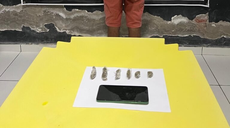 PM cumpre mandado judicial e prende suspeito por tráfico em Marechal Thaumaturgo