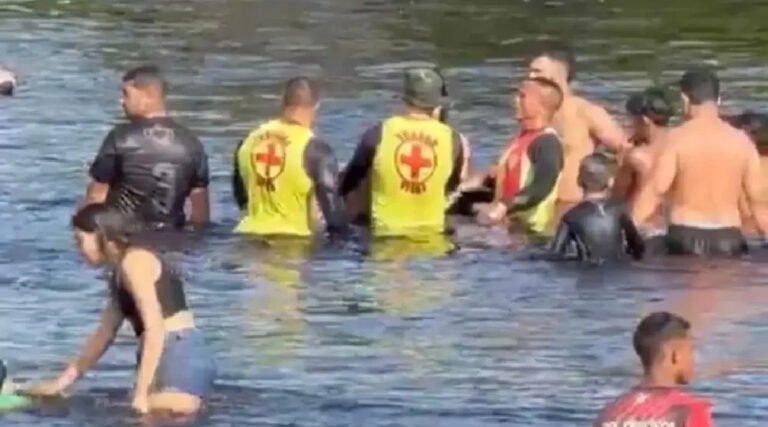 Dois afogamentos são registrados no Igarapé Preto em Cruzeiro do Sul;  vítimas são resgatadas sem gravidade